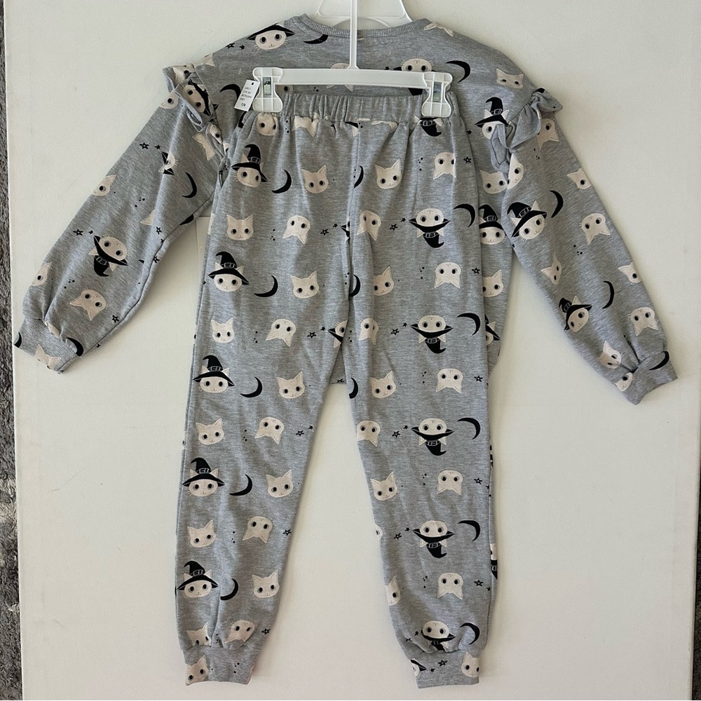 Jessica Simpson Gray Witch Print Sweatsuit Size 7/8 Girls - Picture 9 of 12